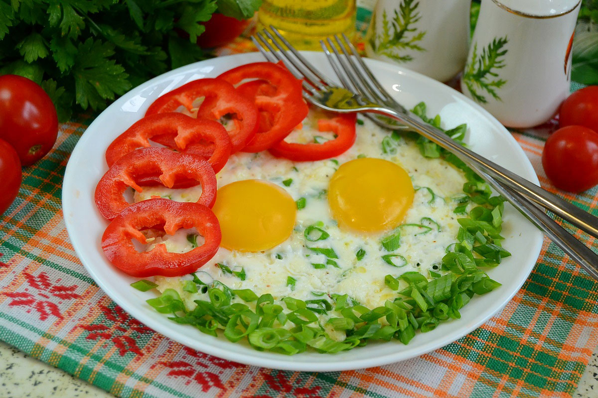 Яєчня по-балканськи