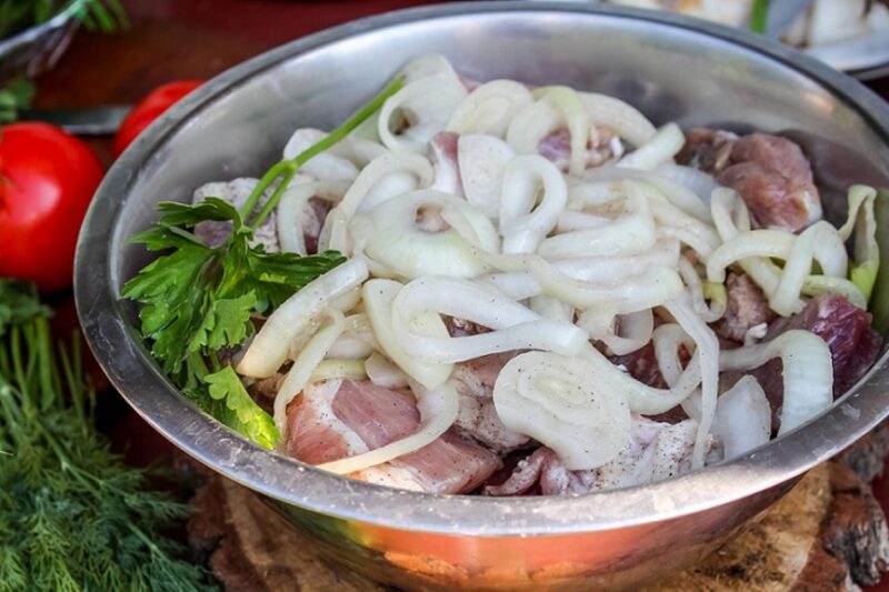 Спеції та маринади для свинини