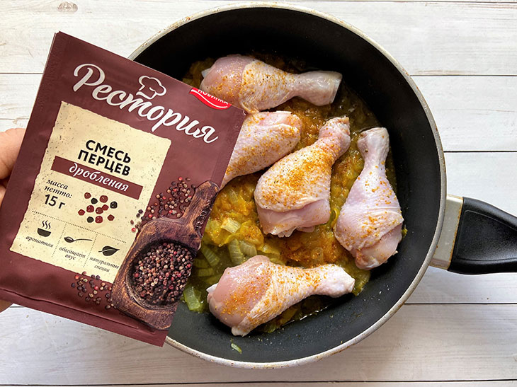 Курка в цибульному соусі по-єврейськи - із найпростіших продуктів