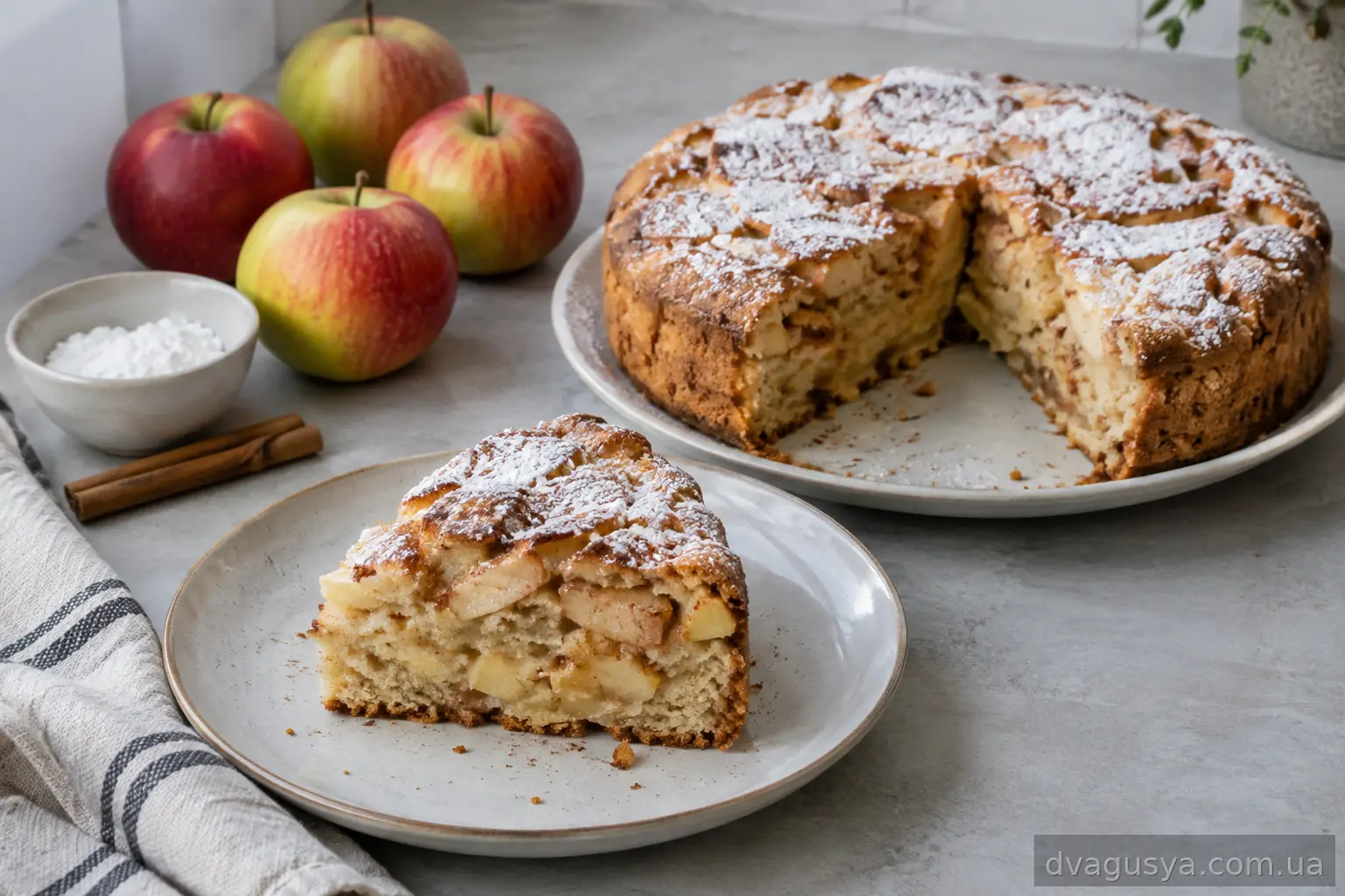 Класична шарлотка з корицею