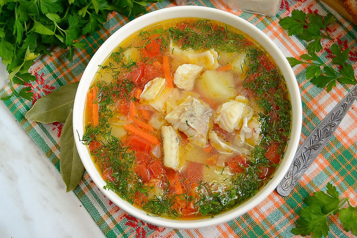 Рибний суп з манкою - смачний, легкий та ароматний