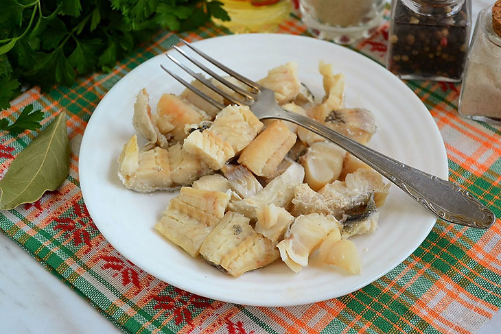 Рибний суп з манкою - смачний, легкий та ароматний