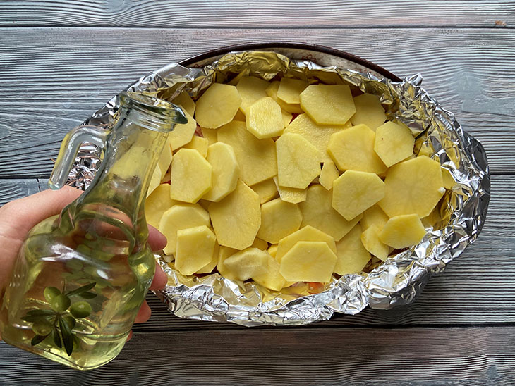 Картопля шарами з м'ясом у духовці - святкова та бюджетна страва