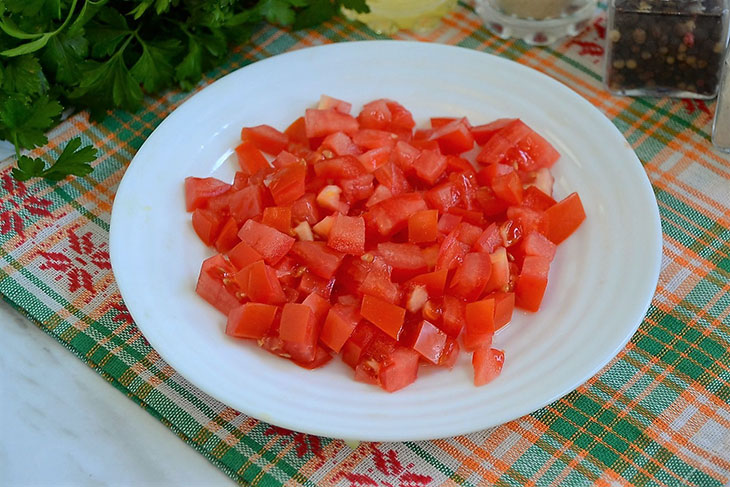 Рибний суп з манкою - смачний, легкий та ароматний