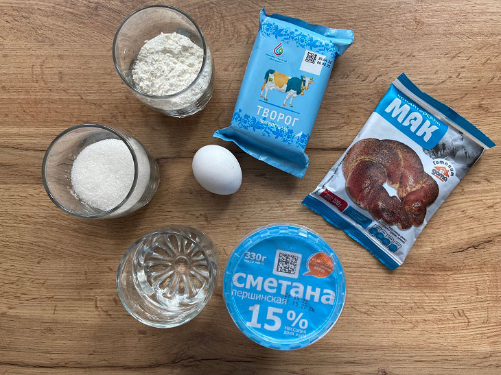 Сирники в маковому соусі - оригінальний та смачний рецепт