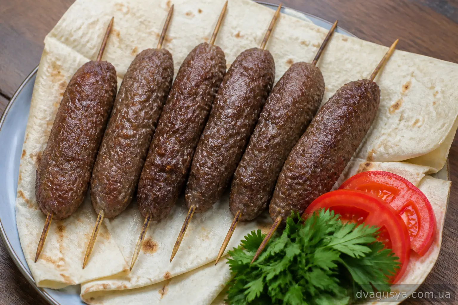 Люля-кебаб у духовці з яловичини